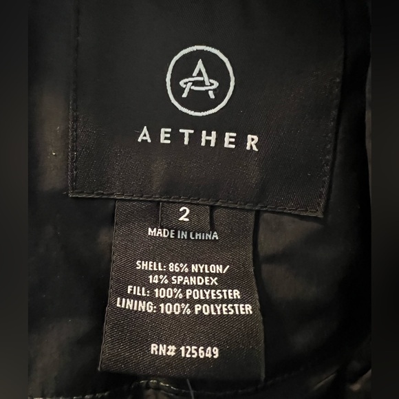 Aether Element Womens Jacket - Picture 5 of 16